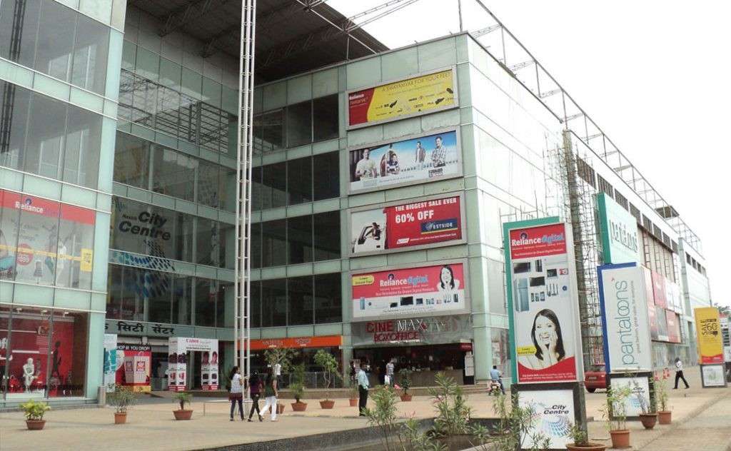 Business Bay Commercial Complex
